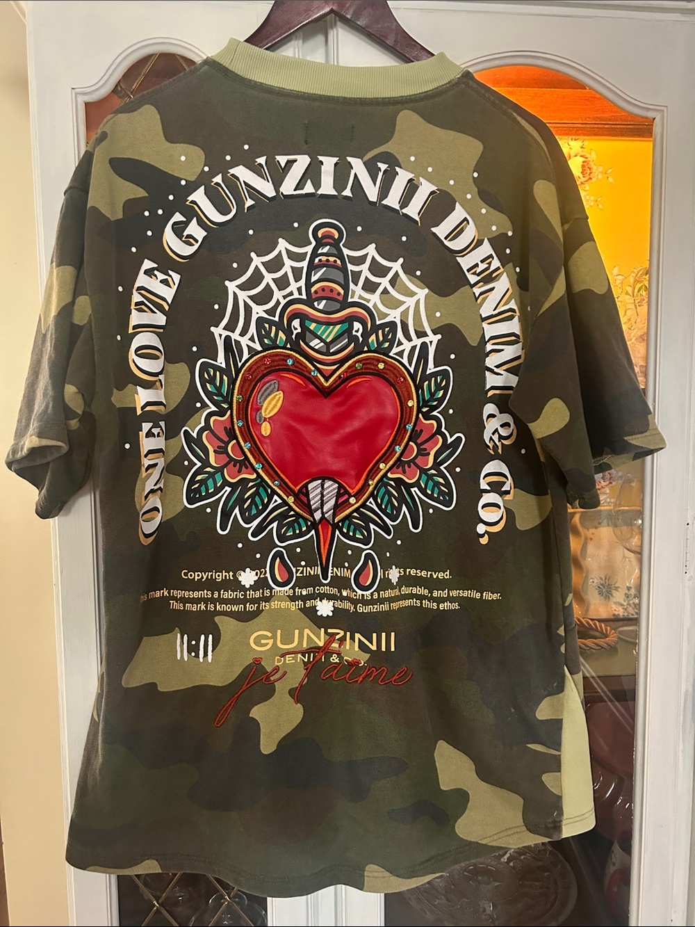Gunzinii Denim & Co Camo Sweatshirt top